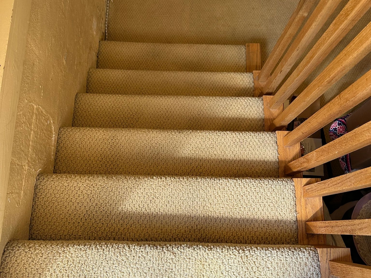 Stairs cleaning